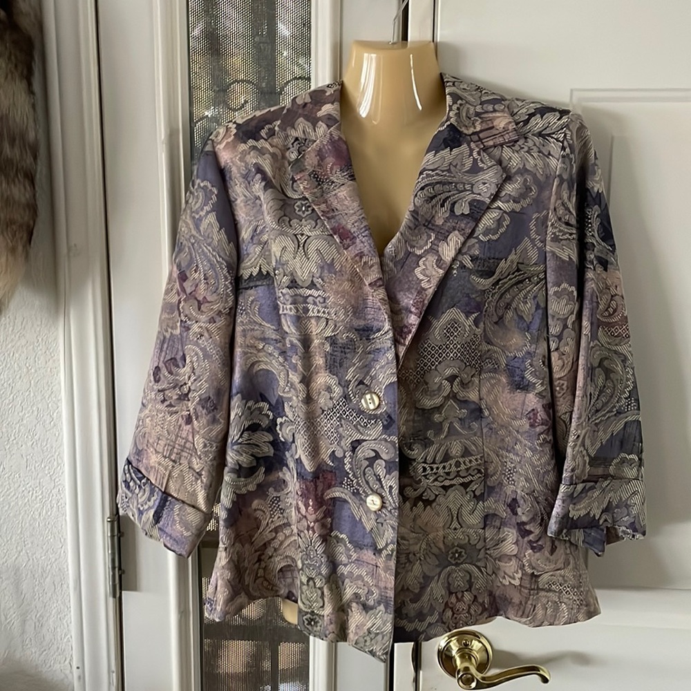 Dress Barn size Large blazer